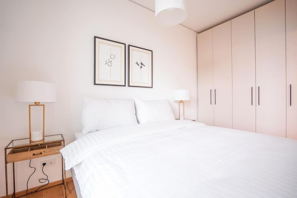 Executive Suite W/ Rooftop Pool فيينا المظهر الخارجي الصورة